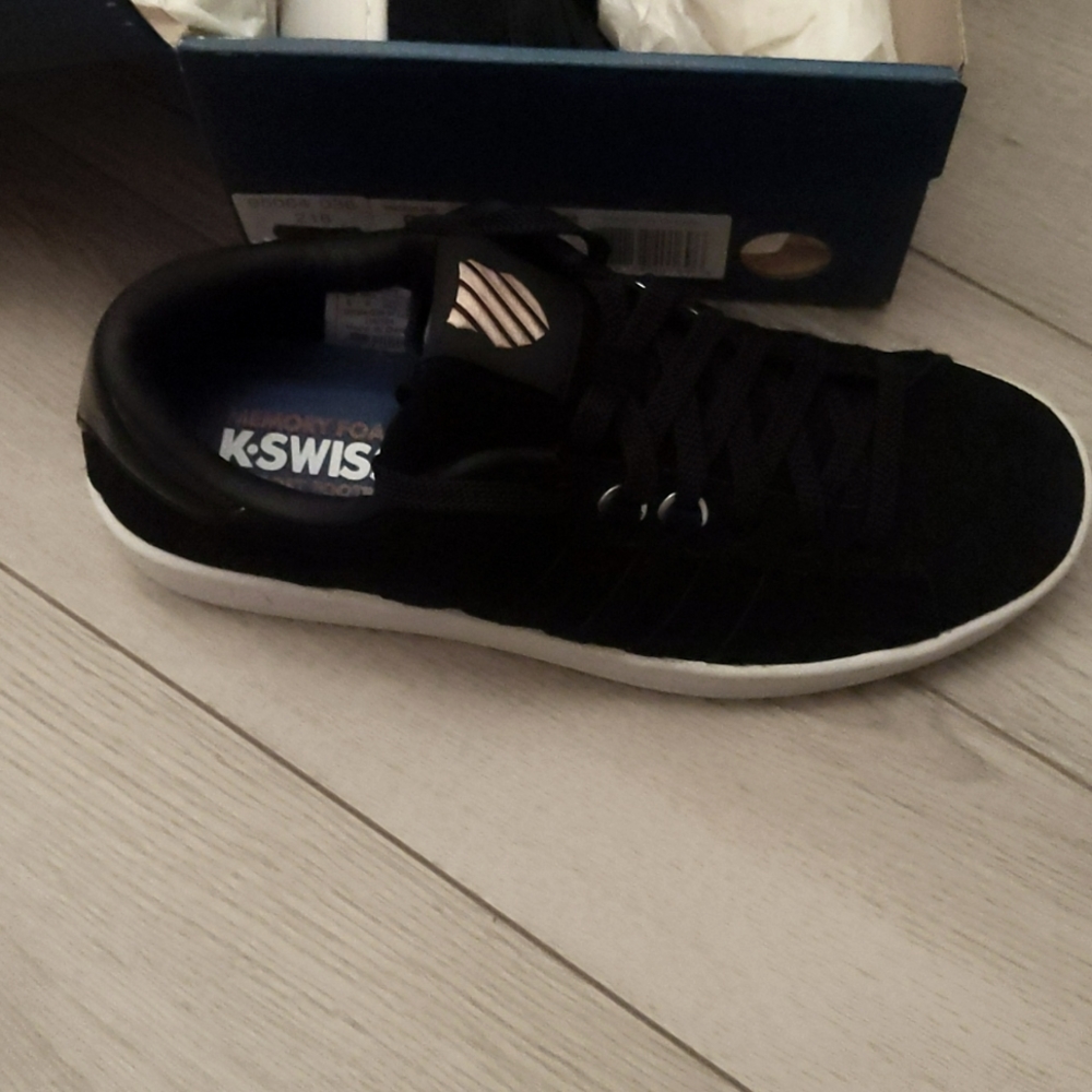 K-Swiss Women's Hoke Fantasy Suade Shoes